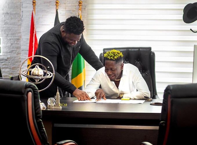 Shatta Wale Warns Political Parties Not To Use His Image  On Their Campaign Platforms