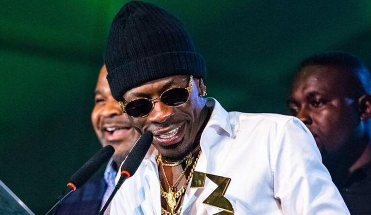 Shatta Movement Fans Charge Shatta Wale To Produce His Own Songs: “Bring Back Da Maker”